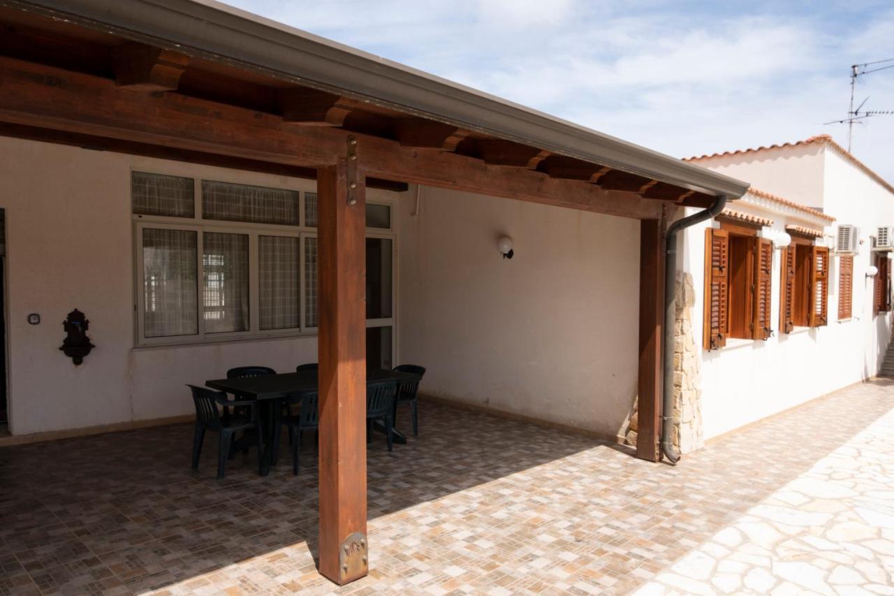 Casa Laura Di Fronte La Tonnara Villa San Vito Lo Capo Eksteriør billede
